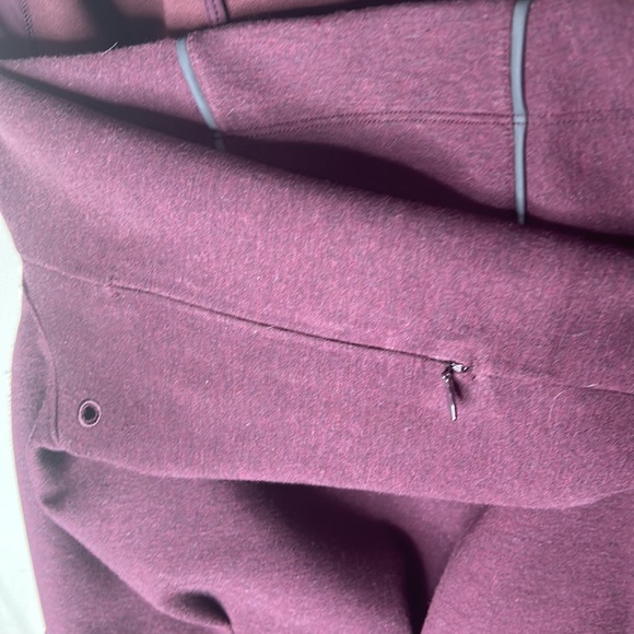 LULULEMON Burgundy Hooded Full Zip Jacket Size 4 - Picture 11 of 16